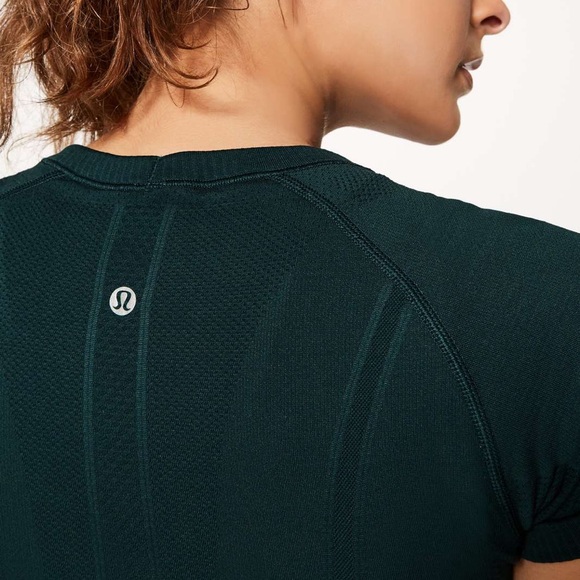 Lululemon Swiftly Tech Short Sleeve - Submarine - Picture 2 of 3